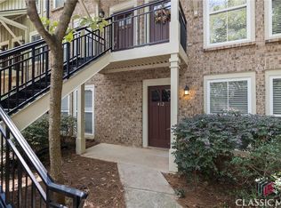 660 Barnett Shoals Rd APT 412, Athens, GA 30605