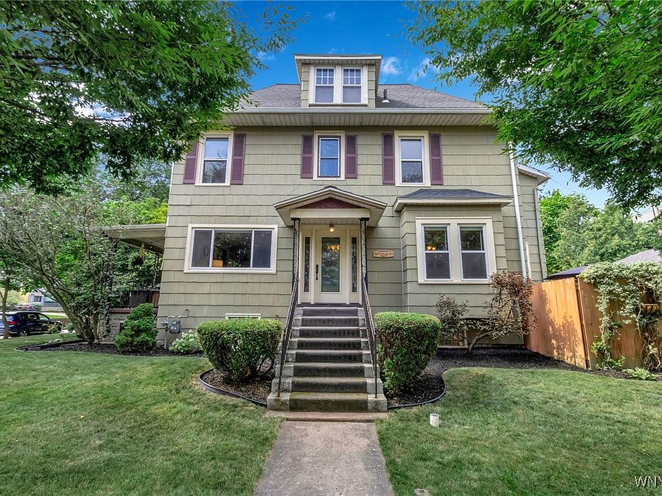 1st image of 468 Parkside Ave