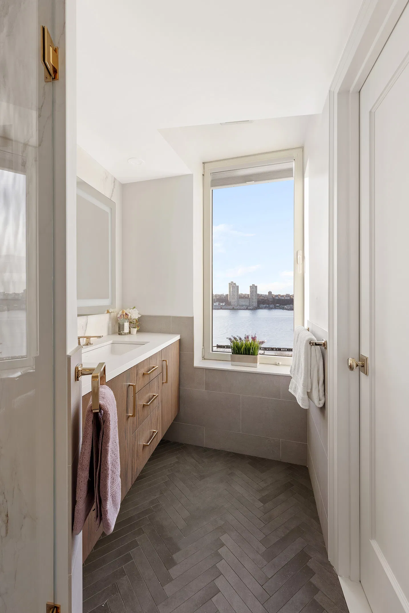 52 Riverside Drive #16A in Upper West Side, Manhattan | StreetEasy