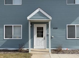 1119 3rd St SW APT 1, Cedar Rapids, IA 52404