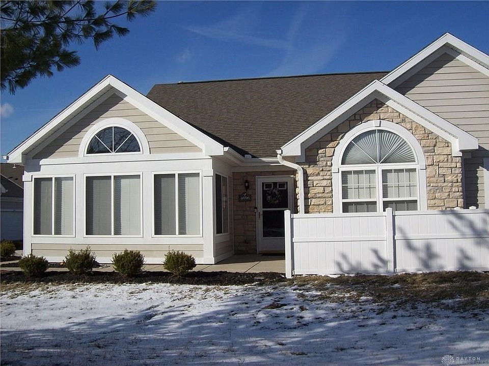 1st image of 4696 Cobblestone Dr