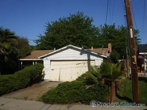 3609 Dormer Ave photo 1