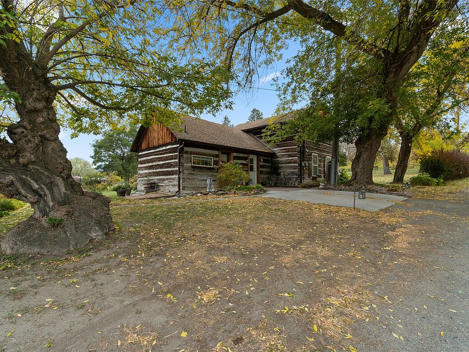 1st image of 6725 Barnhartvale Rd
