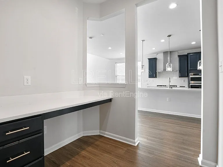 9211 Tamarack Grove Ln — Photo 23