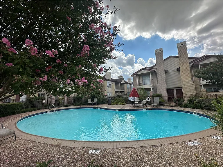 2120 El Paseo St #2406 — Photo 24