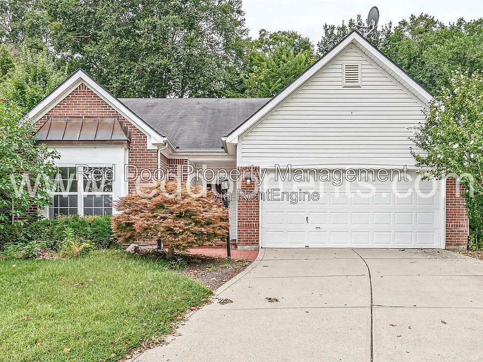 5841 Hornbean Ct