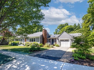 33 Pearl St, Mattapoisett, MA, 02739