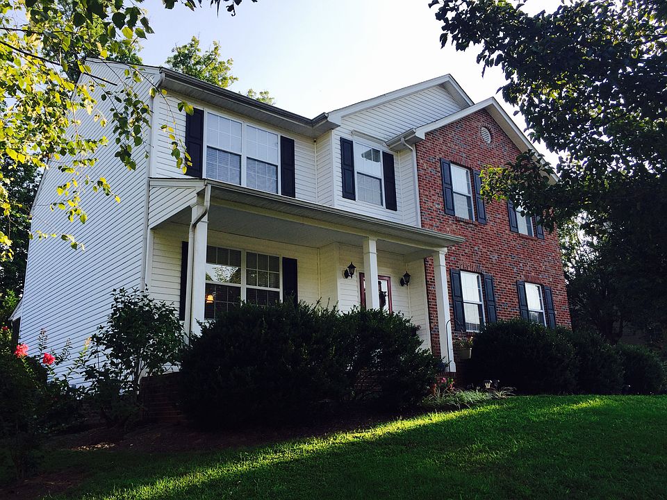 1st image of 8042 Hill N Dale Dr