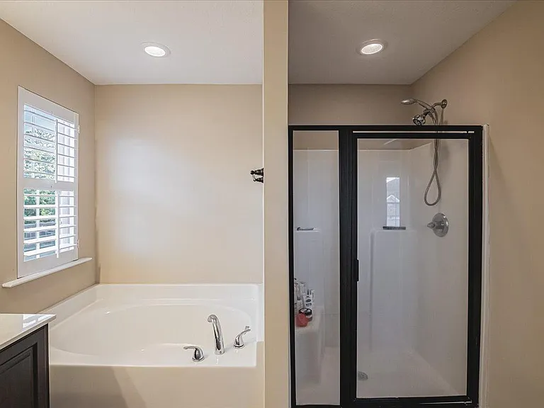 531 Brantley Cove Cir — Photo 9