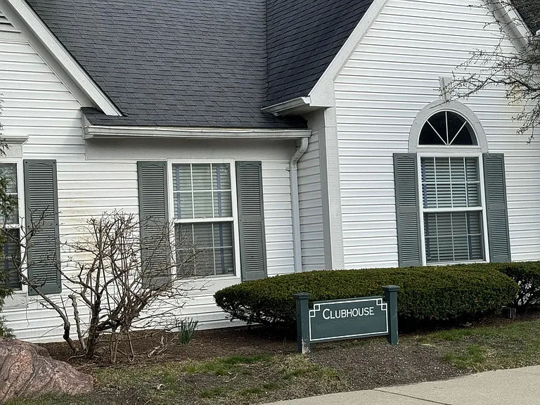 22236 Cape Cod Way — Photo 5