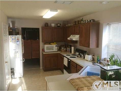 3rd image of 7508 Sagehill Ct