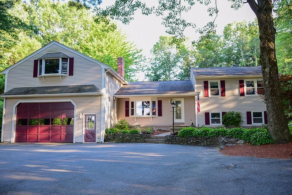 519 Prospect St, Leominster, MA 01453 Zillow