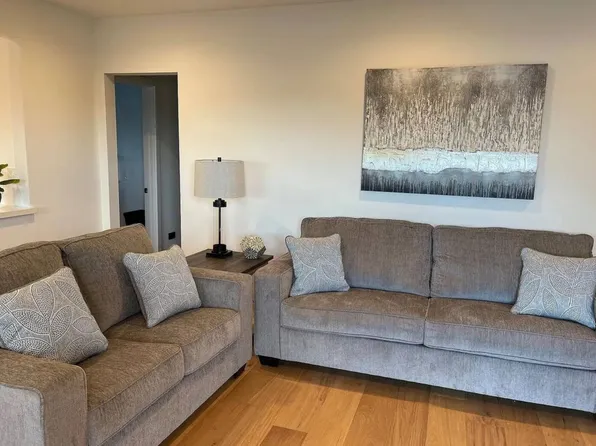 4828 W 134th St, Hawthorne, CA 90250