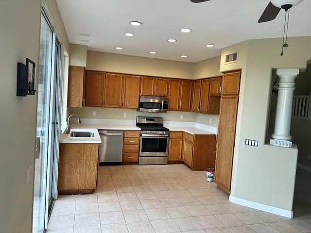 24538 Sunshine Dr — Photo 11