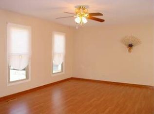 248 Polk Ct, Bartlett, IL
