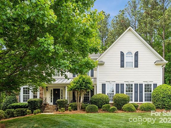2nd image of 109 Braxton Gate Ct