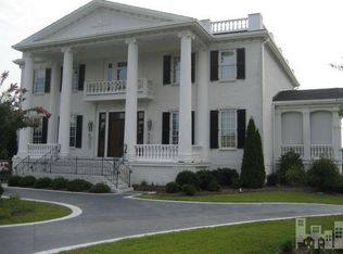 2116 Anson Dr, Wilmington, NC 28405
