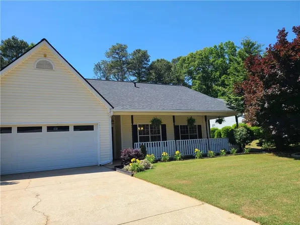 392 Clarion Rd, Lawrenceville, GA 30043
