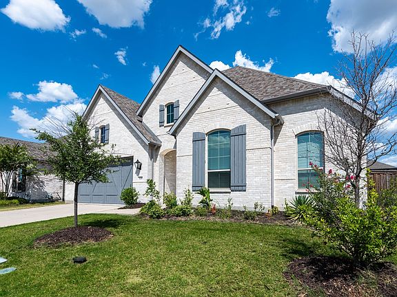 2nd image of 1639 Salvatore Ln