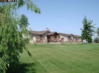 16721 E Brandt Rd, Lodi, CA 95240