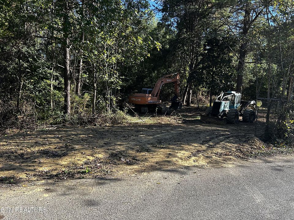 2nd image of 0 Tonawanda Trl Lot 2