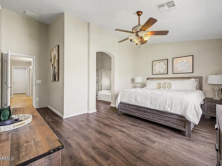 10202 E Juanita Ave — Photo 18