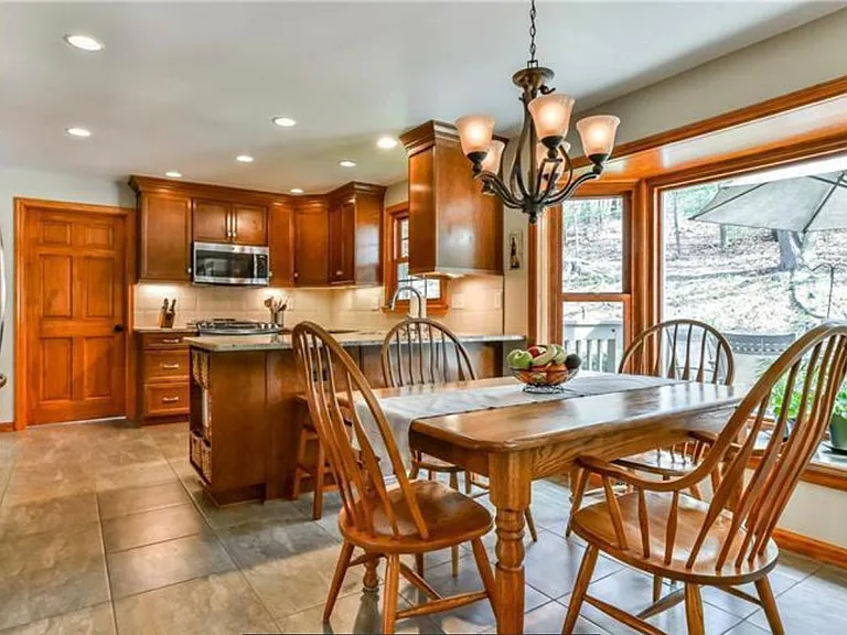 389 Pine Valley Ct — Photo 18