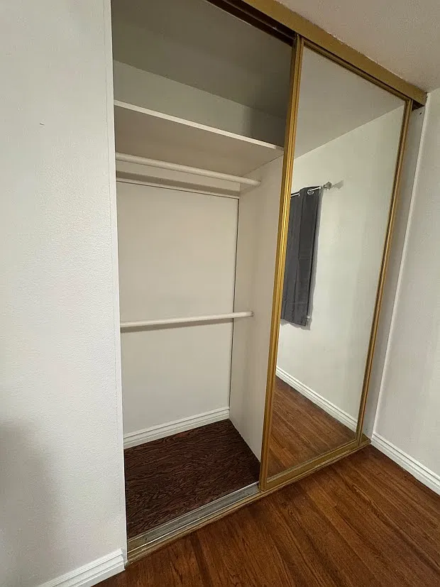 2 bed, 1.5 bath, 900 sqft, $2,900 — Photo 4