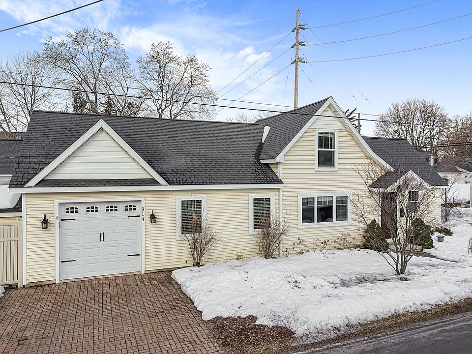 1st image of 814 Locust St