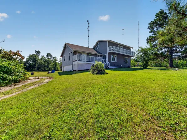 1030 Augusta Dr NE, Bemidji, MN 56601