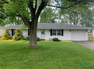 1205 Bavarian Ln, Bryan, OH 43506
