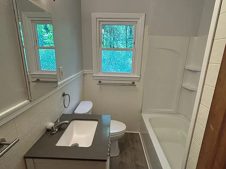 4403 Edgemore Rd — Photo 21