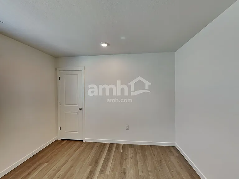 26199 E Calhoun Cir — Photo 13