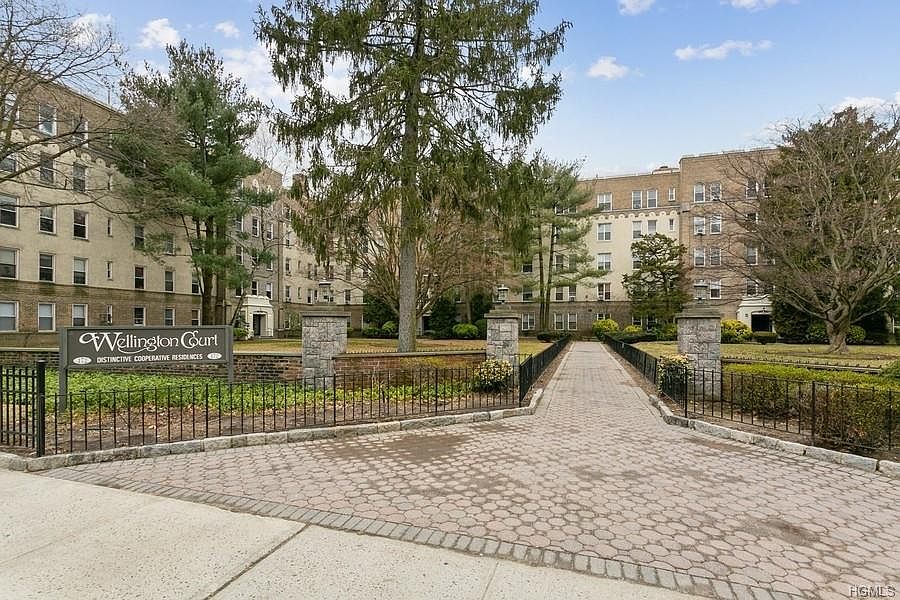 1st image of 472 Gramatan Ave APT K5