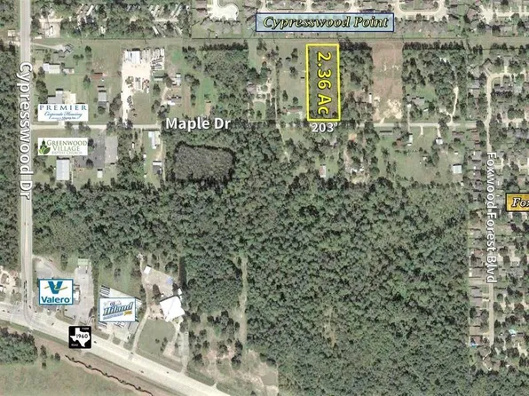 6711 Maple Dr, Humble, TX 77338