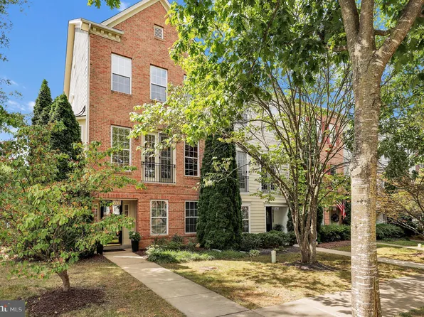 3835 Sugarloaf Pkwy, Frederick, MD 21704