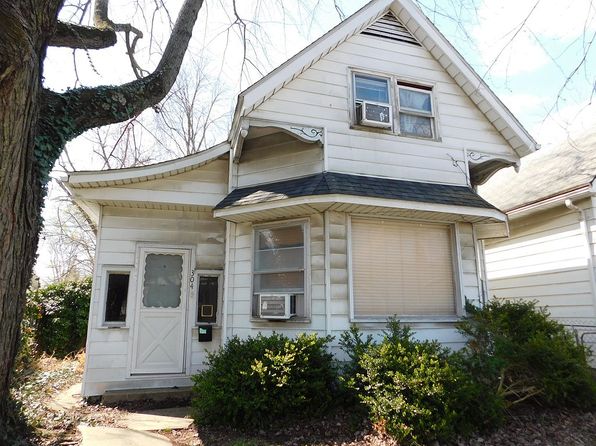 304 N Tekoppel Ave