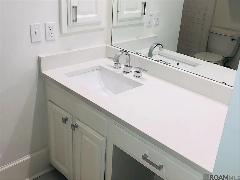 1503 Stanford Ave #1503 — Photo 7