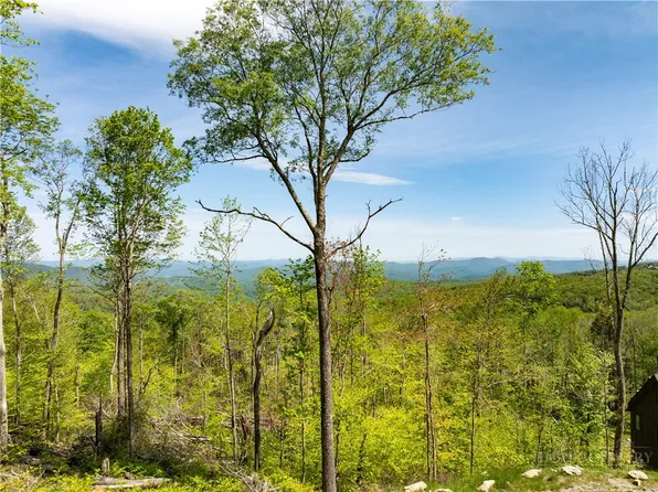 ES76 Lands End Trail, Banner Elk, NC 28604