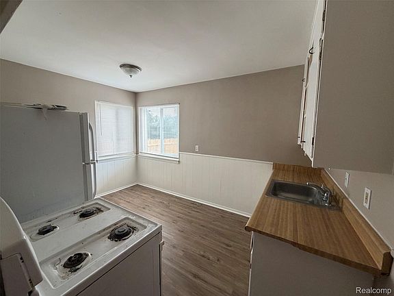 5th image of 1133 Northwood Dr