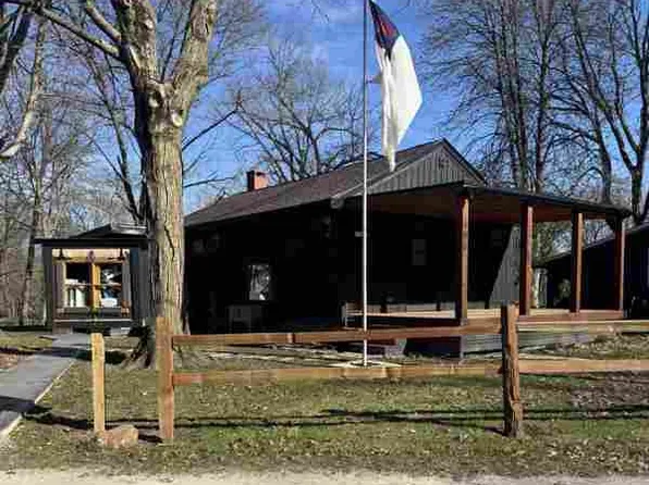 506 S Martin St, Ashkum, IL 60911