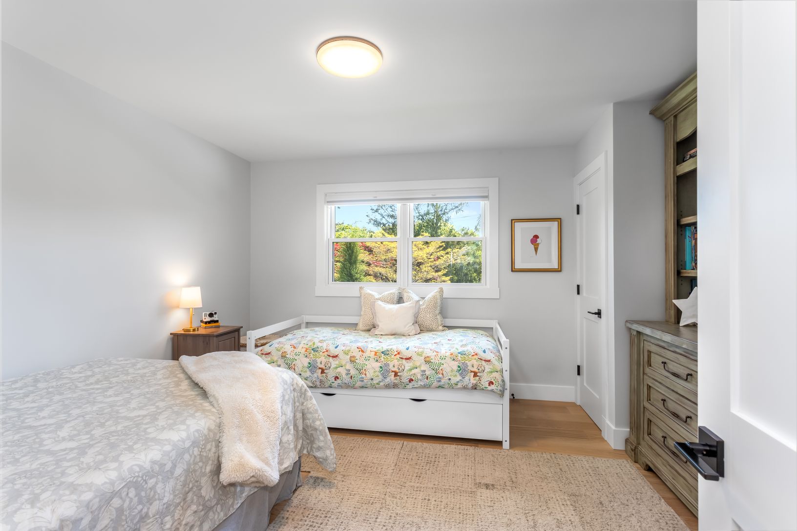  Guest Bedroom with Twin and Full Bed