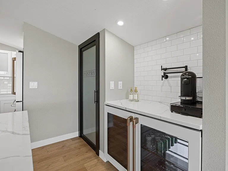 13239 Commodore Rd — Photo 10