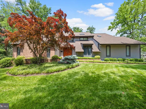 503 Birch Dr, Cherry Hill, NJ 08003