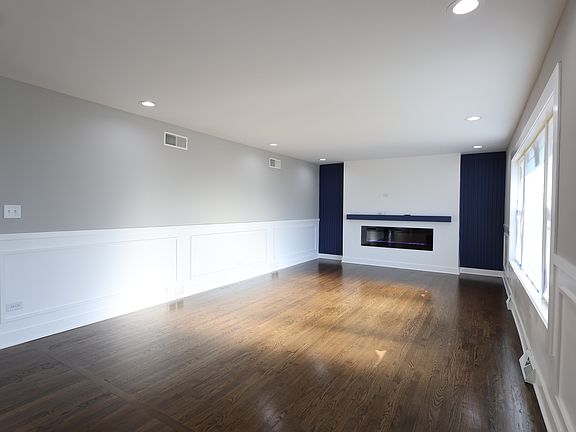 5th image of 620 Yates Ave