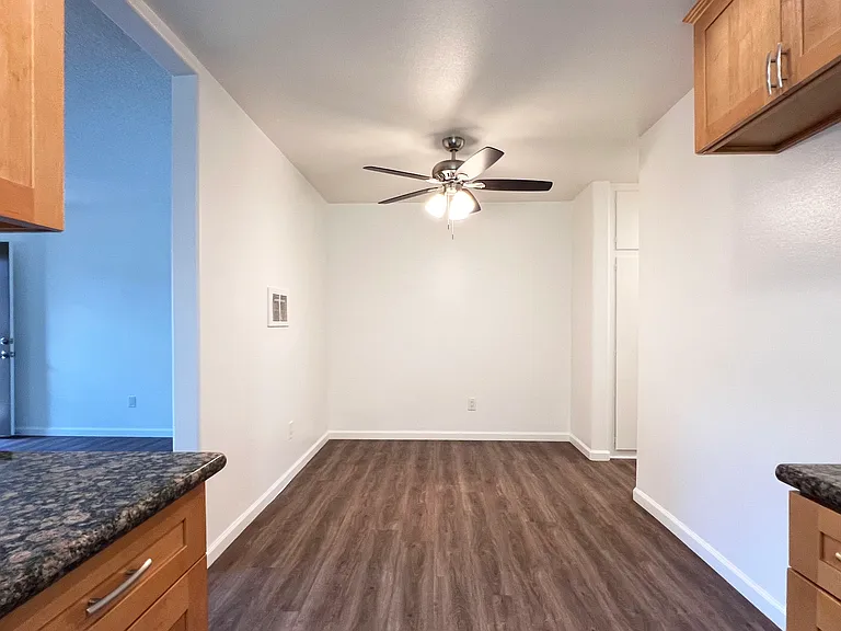 4119 Carol Dr #6 — Photo 8