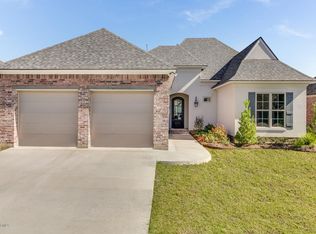 104 Bancroft Dr, Lafayette, LA 70508