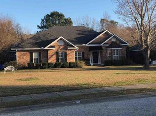 207 Royal Ln, Fairhope, AL 36532