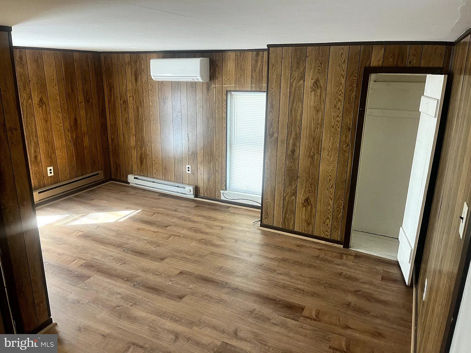 1 bed, 1.0 bath, 3762 sqft, $950 — Photo 3