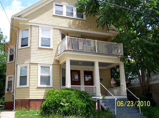 22 Mayflower St, Providence, RI 02906